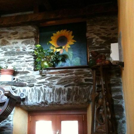 Cossogno B&B Il Castello Lago Maggiore Con Terrazza الغرفة الصورة