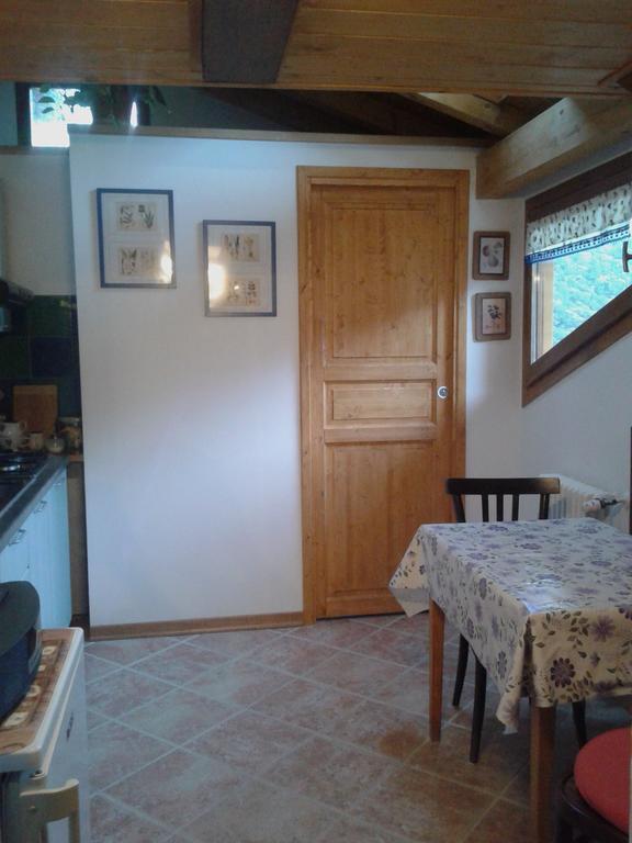 Cossogno B&B Il Castello Lago Maggiore Con Terrazza المظهر الخارجي الصورة